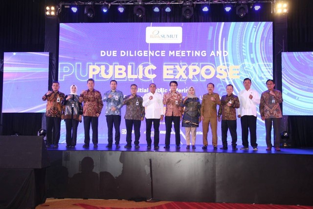 Public Expose dan Konferensi Pers Penawaran Umum Perdana Saham PT Bank Pembangunan Daerah Sumatera Utara Tbk atau Bank Sumut, Senin (9/1).  Foto: Dok. Bank Sumut