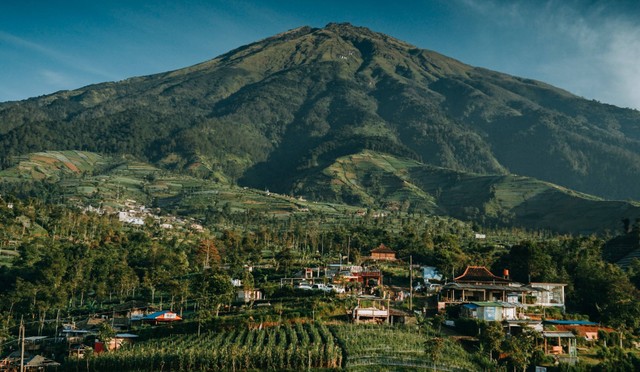 wisata terindah di jawa tengah. sumber foto : unsplash/andri.