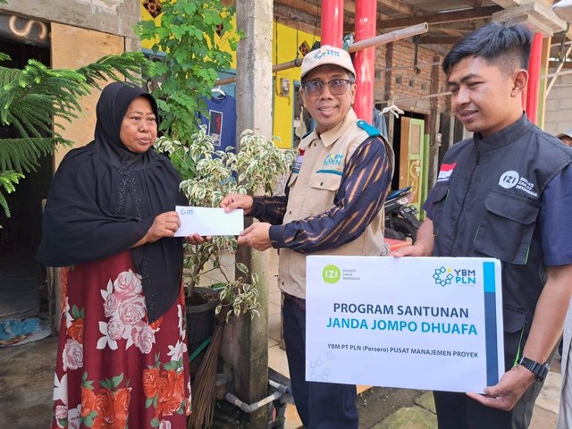 YBM PT PLN (Persero) Pusmanpro-IZI Jateng Konsisten Bantu Janda, Jompo, Dhuafa