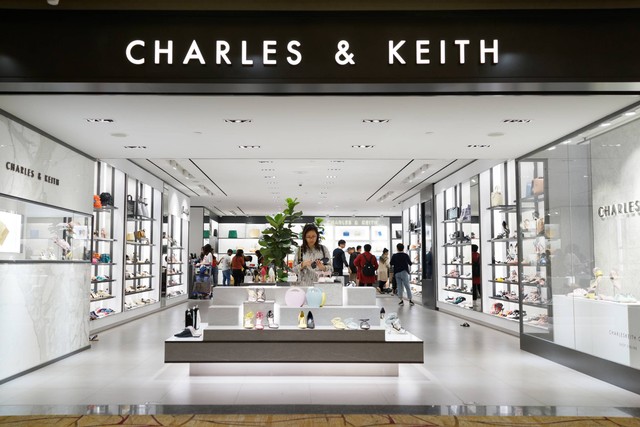 Ilustrasi gerai brand fashion Charles & Keith. Foto: TY Lim/Shutterstock