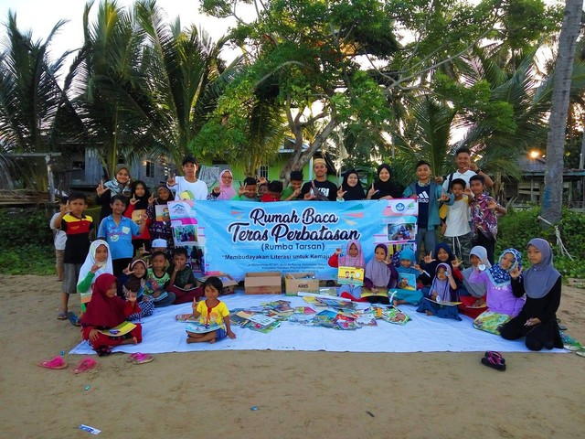 Kegiatan Rumah Baca Teras Perbatasan. Sumber Foto: Dokumen Istimewa/ Rumah Baca Teras Perbatasan 