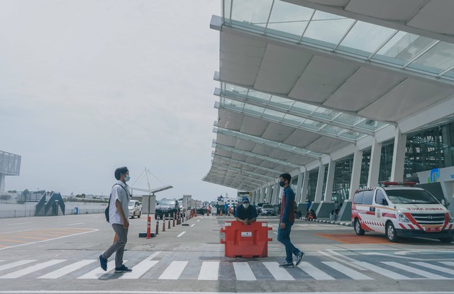 rute kereta api bandara yogyakarta/gambar hanya ilustrasi. sumber foto : unsplash/bambang.