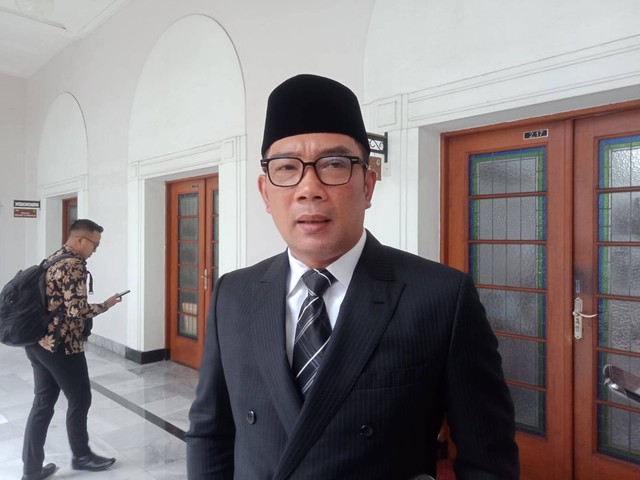 Gubernur Jabar Ridwan Kamil di Gedung Sate, Jumat (13/1). Foto: kumparan
