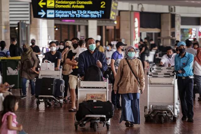 Pilihan Transportasi Antar Terminal Di Bandara Soekarno-Hatta Terbaik ...