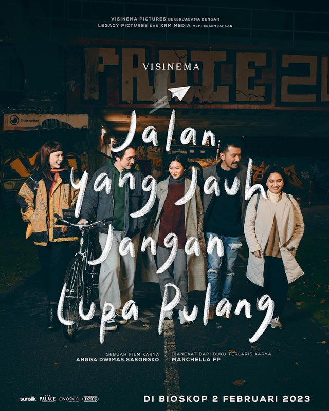 Poster film Jalan yang Jauh Jangan Lupa Pulang. Foto: Instagram/jalanjauhjanganlupapulang