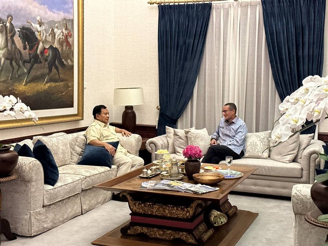 Pertemuan Prabowo Subianto dan Sandiaga Uno di Hambalang. Foto: Dok. Istimewa