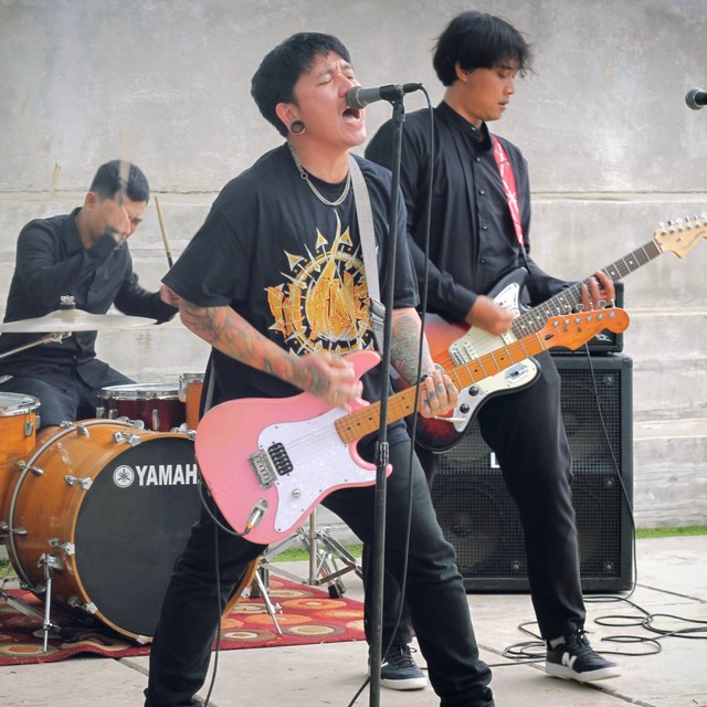 Close To Breathe berkolaborasi dengan Sansan Pee Wee Gaskins. Foto: Dok. Istimewa