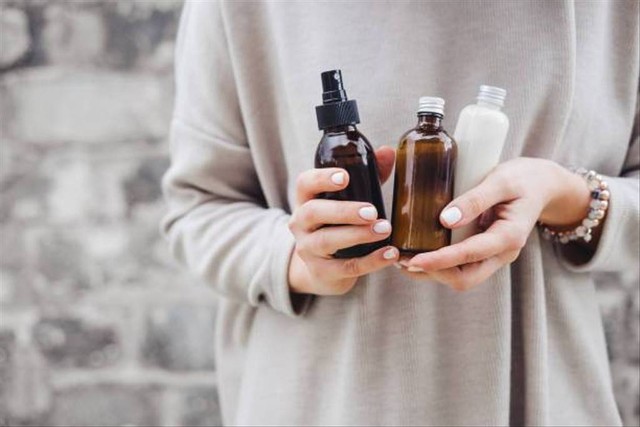 Micellar Water untuk Kulit Sensitif. Foto: Pexels