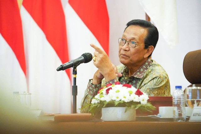 Gubernur DIY, Sri Sultan HB X, saat pemaparan Jogja Planning Gallery. Foto: Humas Pemda DIY