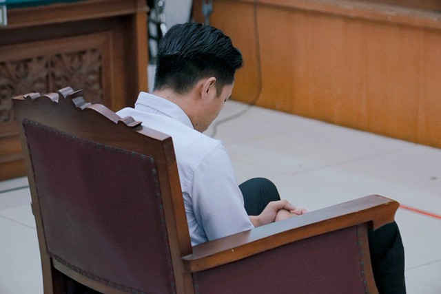 Terdakwa Richard Eliezer menjalani sidang tuntutan terkait pembunuhan Brigadir Yosua di Pengadilan Negeri Jakarta Selatan, Rabu (18/1/2023). Foto: Jamal Ramadhan/kumparan