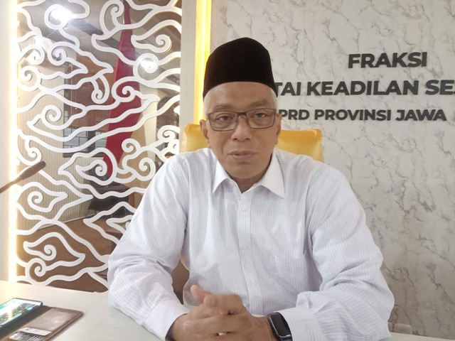 Wakil Ketua Komisi V DPRD Jawa Barat dari Fraksi PKS, Abdul Hadi Wijaya. Foto; Arif Syamsul Ma'rif/kumparan