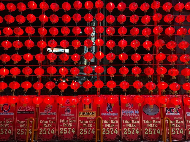 Kemeriahan Imlek di Pontianak, Damkar Panca Bhakti Hadirkan Photobooth Gratis (3)