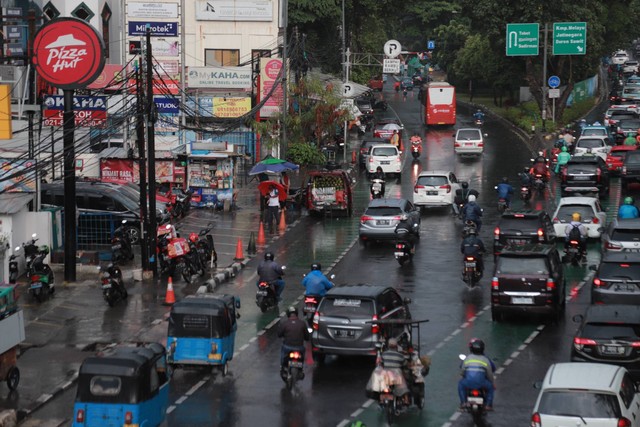 Cuaca Hari Ini: Jakarta, Depok Dan Bogor Diprediksi Hujan Ringan ...