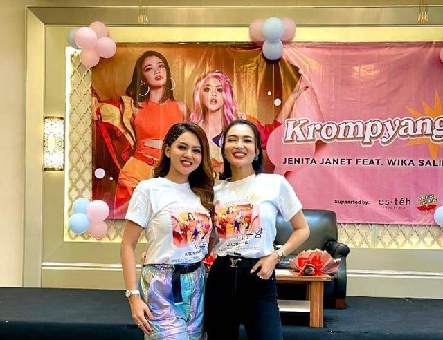 Jenita Janet dan Wika Salim berkolaborasi dalam lagu Krompyang. Dok: Istimewa