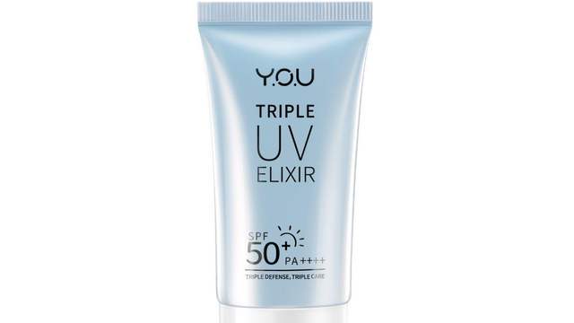 YOU Triple UV Elixir SPF 50+ PA++++ cocok digunakan untuk kulit sensitif. Foto: dok. YOU Beauty