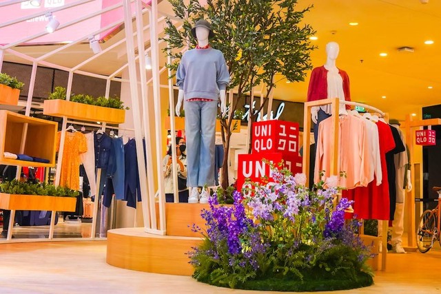 Puluhan Pakaian Produk Lokal Jabar Bakal Mejeng Di Uniqlo Kota Bandung ...