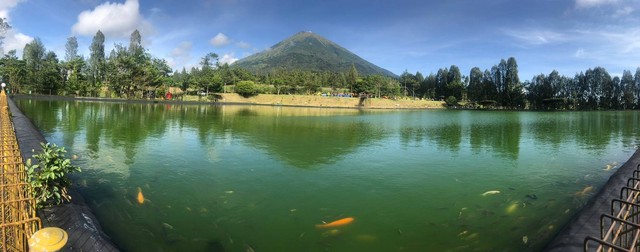 Embung Kledung view sindoro sumber:dokumen pribadi