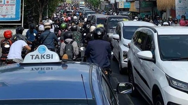 Ilustrasi kemacetan di ruas Jalan Kaliurang, Yogya. Foto: Istimewa