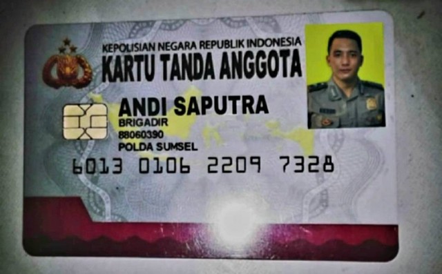 KTA palsu milik polisi gadungan bernama Andi Saputra di Palembang. (ist)