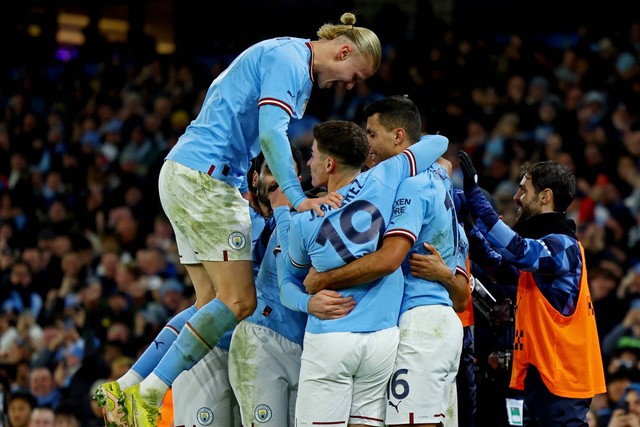 Kalahkan Aston Villa, Manchester City Tembus Empat Besar Liga Inggris
