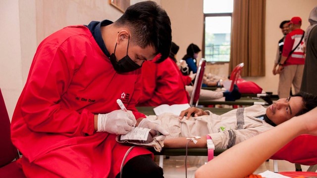 Suasana donor darah PT IMIP. Foto: Istimewa