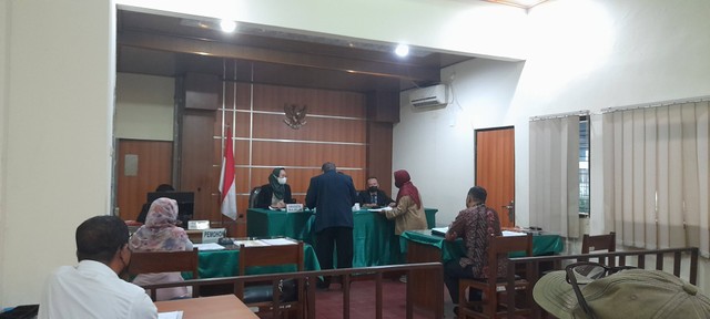 Dokumentasi DPC APSI Kediri - Fatmah, S.Sy., M.H Terima Klarifikasi dari Lurah Dandangan dalam  Sengketa Informasi
