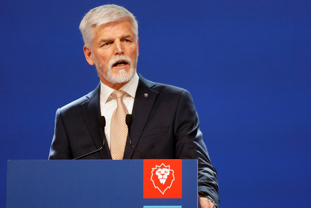 Kandidat Presiden Ceko Petr Pavel, berpidato setelah hasil pemilihan presiden negara itu diumumkan, di Praha, Republik Ceko, Sabtu (28/1/2023). Foto: David W Cerny/REUTERS