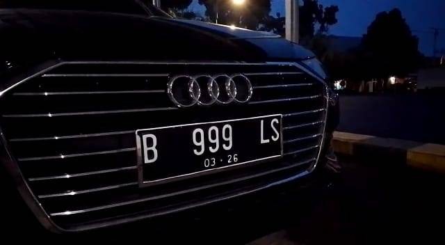 Mobil sedan Audi A6 yang pelat nomornya diganti. Sebelumnya, mobil ini memakai pelat nomor atas nama Spripim Polda Metro Jaya.  Foto: Dok. Istimewa