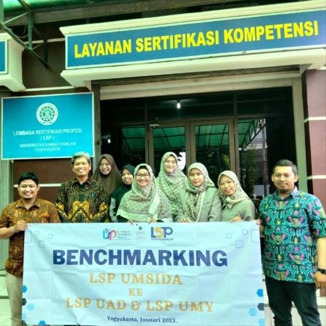 Tim LSP Umsida dengan Tim LSP UAD