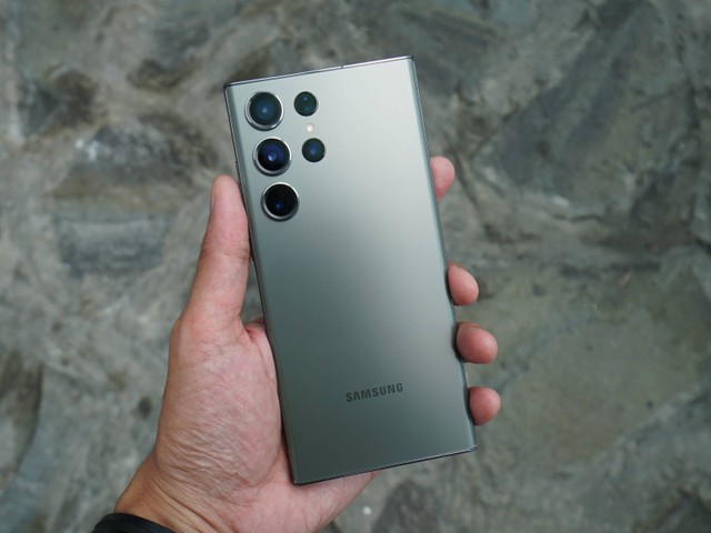 Samsung Galaxy S23 Ultra. Foto: Aditya Panji/kumparan