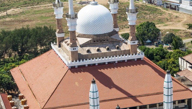 wisata di semarang untuk anak anak. sumber foto : unsplash/febrian.