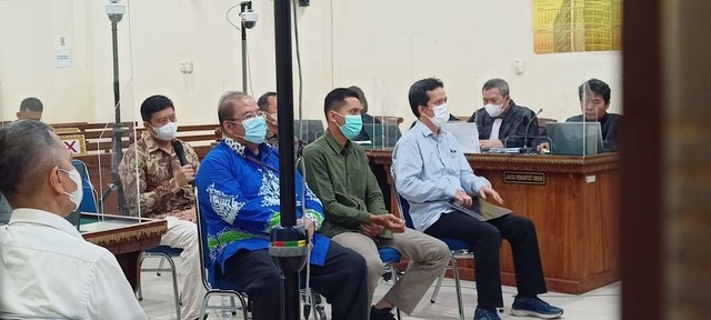 Asep Sukohar Disebut Suka Ancam Karomani: Lebih Baik Masuk Penjara Bersama