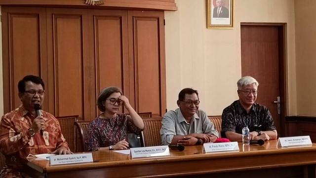 Konferensi pers hasil survei serologi nasional di Kementerian Kesehatan RI, Kuningan, Jakarta, Jumat (3/2). Foto: Thomas Bosco/kumparan