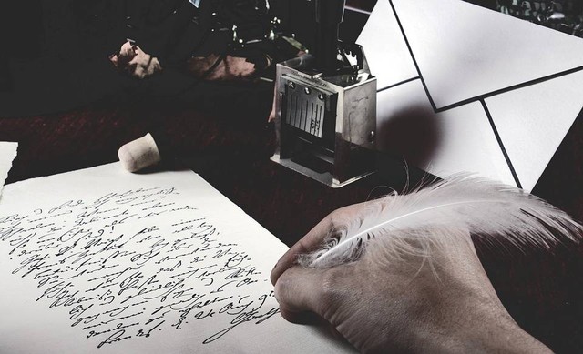 Ilustrasi Fungsi Tema dalam Menulis Puisi. (Foto: Andreas160578 by https://pixabay.com/id/)