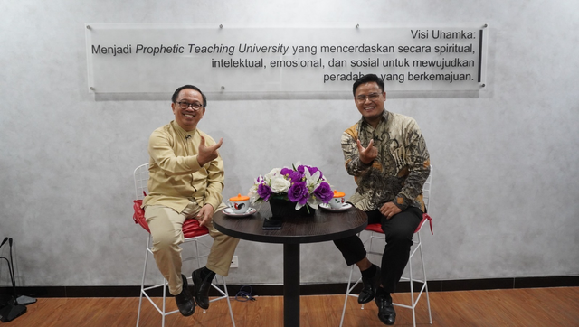 Tampil menjadi Narasumber tvMU Wakil Rektor II Uhamka ungkap Makna Profetik. Dokumentasi Uhamka.