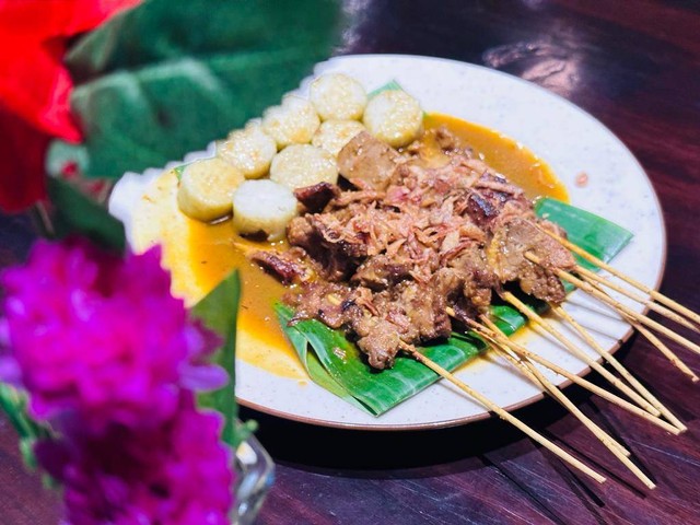 Hayati: Rumah Makan Padang Berkonsep Cafe Modern yang Instagramable di Lampung (3)