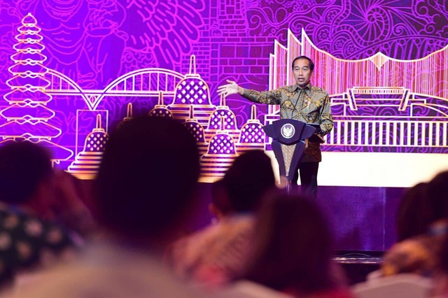 Presiden Jokowi menghadiri Pertemuan Tahunan Industri Jasa Keuangan 2023, Senin (6/2/2023).  Foto: Lukas/Biro Pers Sekretariat Presiden