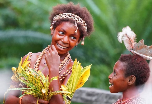 Ras dengan Ciri Fisik Kulit Hitam, Rambut Keriting dan Bibir Tebal adalah          Foto:Unsplash