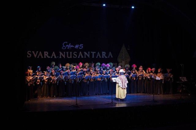 Penampilan UKM Paduan Suara Mahasiswa (PSM) Ahda Gitana Universitas Ahmad Dahlan (UAD) (Foto: Istimewa)