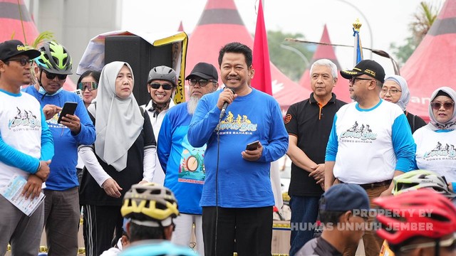 Gowes Bahagia dalam Rangka Soft Launching Rumah Sakit Unmuh Jember