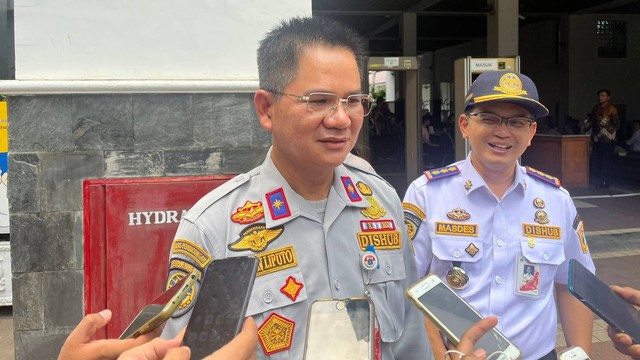 Kadishub DKI Jakarta Syafrin Liputo di Balai Kota DKI Jakarta, Rabu (8/2/2023). Foto: Haya Syahira/kumparan