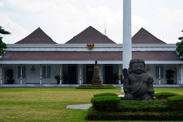 Gedung Agung Yogyakarta. Foto: HariPrasetyo/Shutterstock