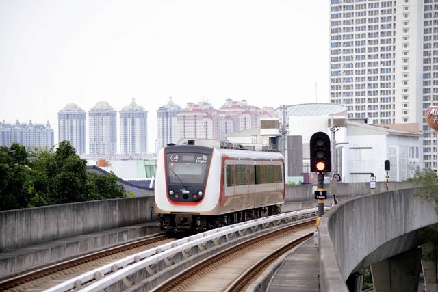 LRT Jakarta. Foto: LRT