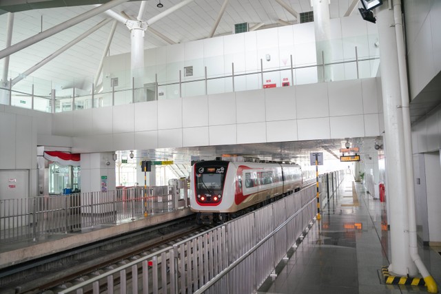 LRT Jakarta. Foto: LRT