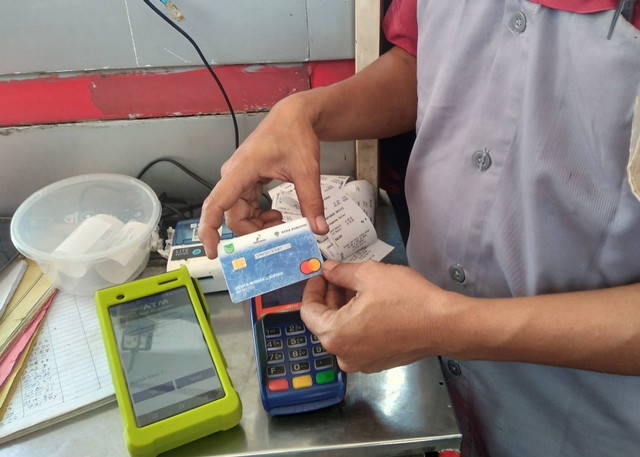 Fuel Card 3.0 yang wajib digunakan untuk pembelian BBM jenis solar subsidi di Batam. Foto: Rega/kepripedia.com