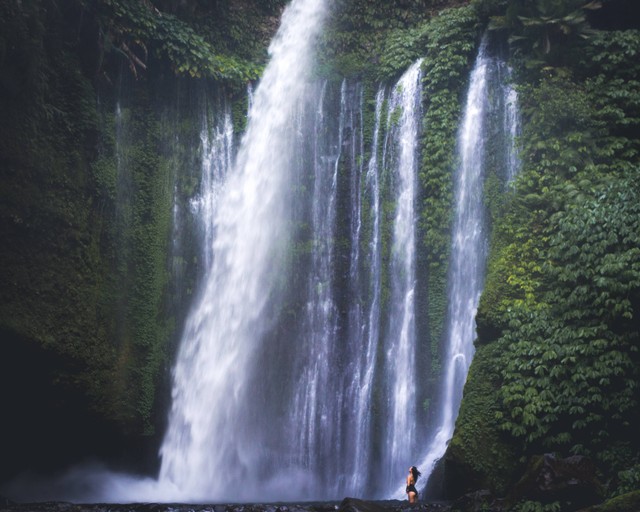 Ilustrasi Tempat Wisata di Bandung selain Lembang. Foto: Unsplash/Jonathan Ouimet.