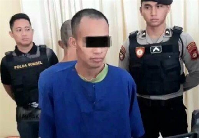 Pemuda bernama Zamzari ditangkap karena sebar video porno pacarnya. (ist)