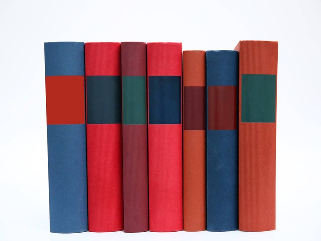 Ilustrasi Jenis Buku yang Ditulis Berdasarkan Penelitian ialah Buku, Foto Pexels Pixabay