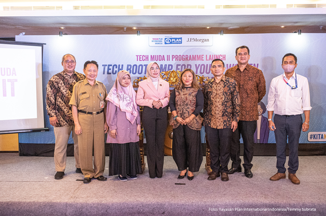 Peluncuran program Tech Muda II, program pelatihan informasi dan teknologi untuk kaum muda perempuan di Jakarta Pusat, Selasa (14/2). Foto: Yayasan Plan International Indonesia/Temmy Subrata.