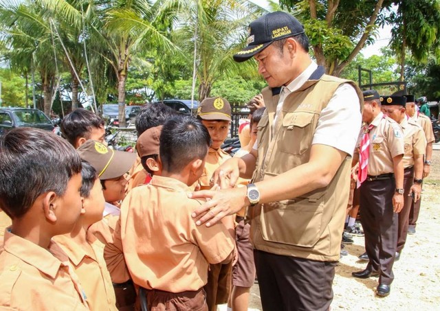Sekolah Terdampak Banjir Lamongan Didorong Pakai Balai Desa untuk Belajar